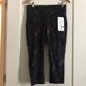Lululemon Speed Up Crop Size 10 NWT